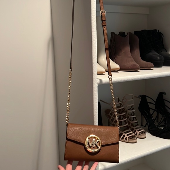 Michael Kors Crossbody Purse - Picture 1 of 5